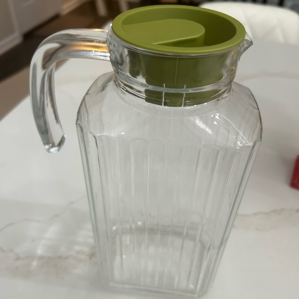 VTG ARC 10” 2qt Glass Ribbed Water Refrigerator Jar